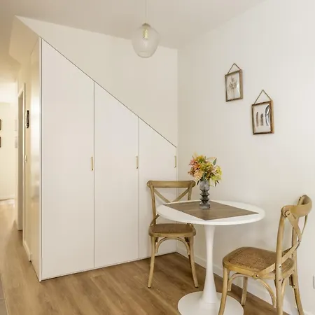 Taipas House In * Porto