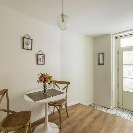 Taipas House In Apartment Porto